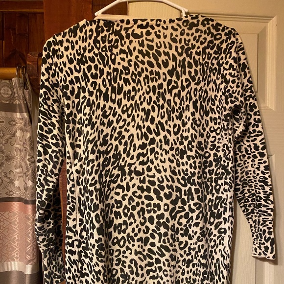 Cheetah cardigan - Picture 2 of 2